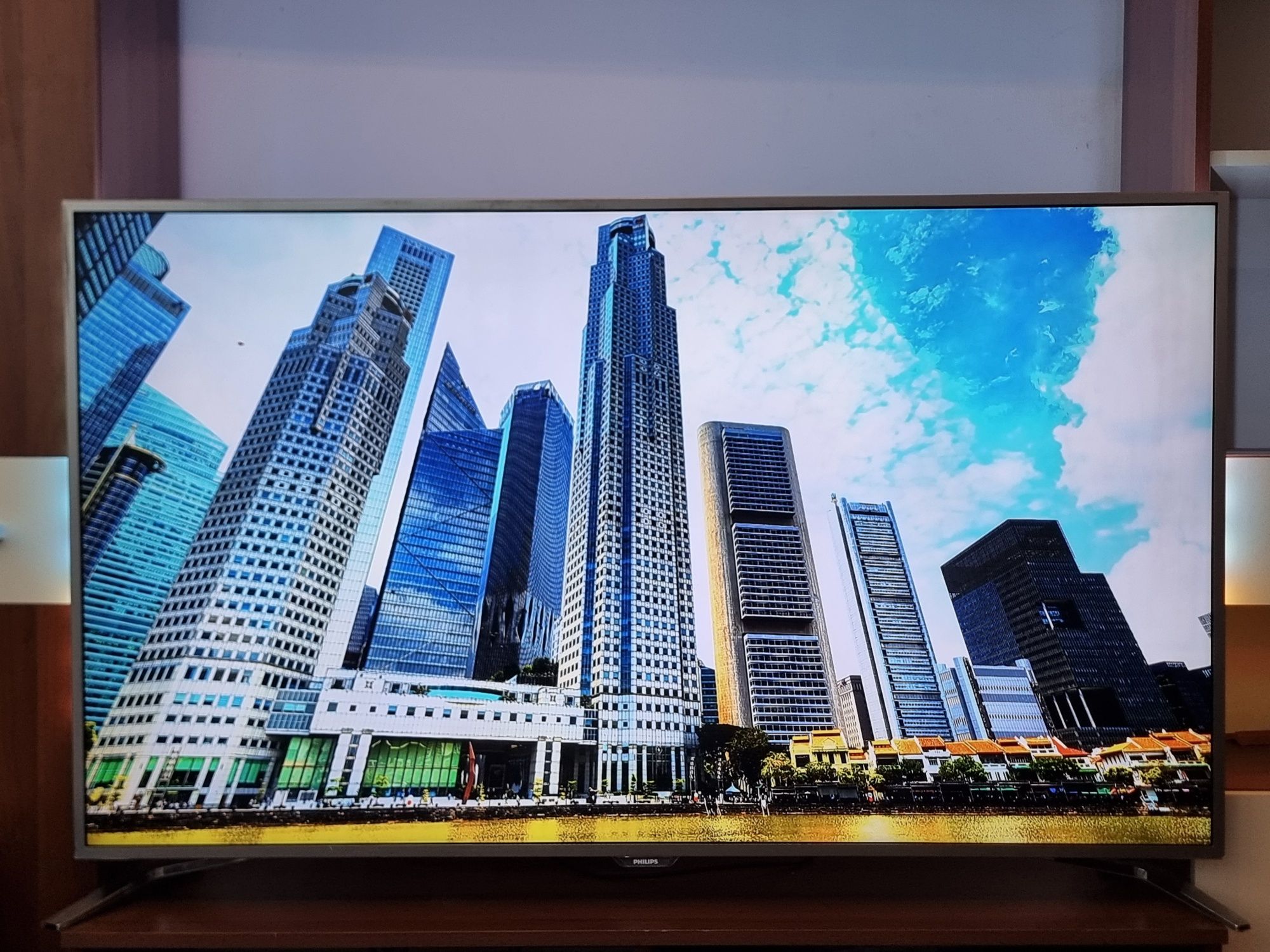 Android Телевизор/Philips - 55"/4K HDR10/YouTube/Google play