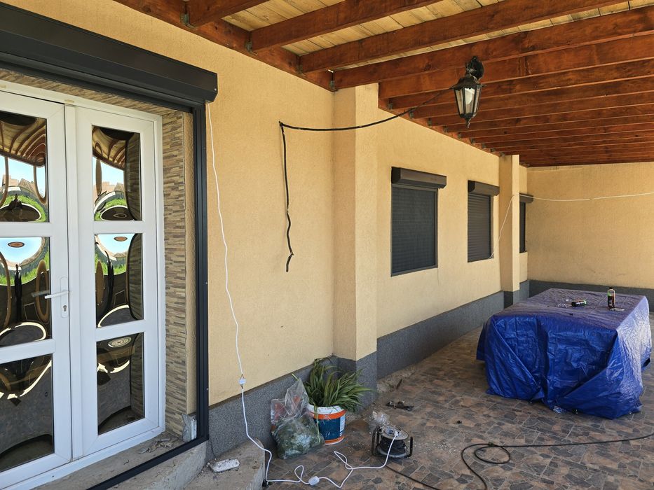 Usi garaj rulou si rulouri