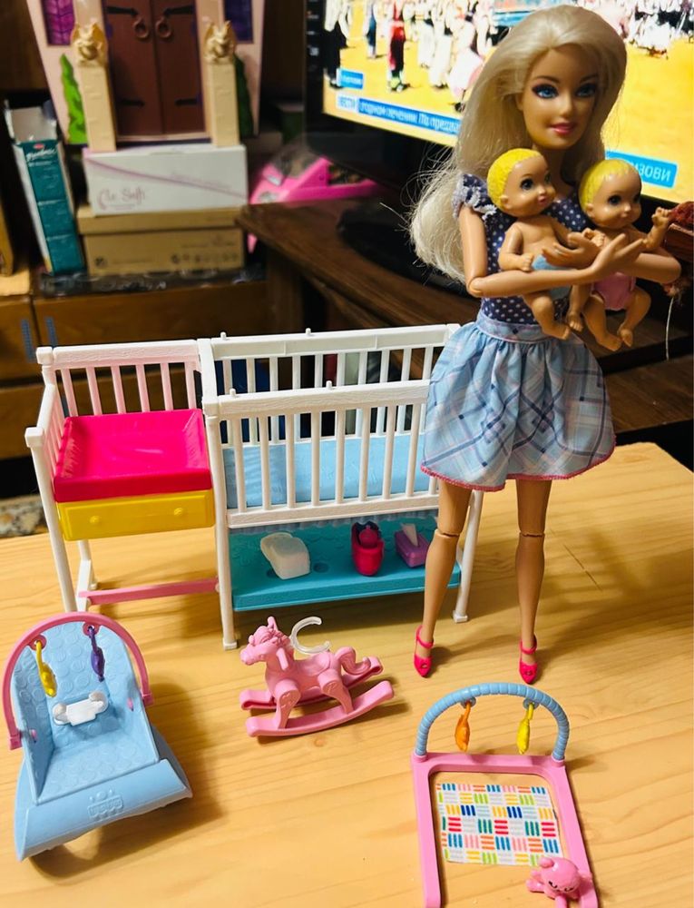 Кукла  Барби и комната для малышей оригинал 15000 окончательно.