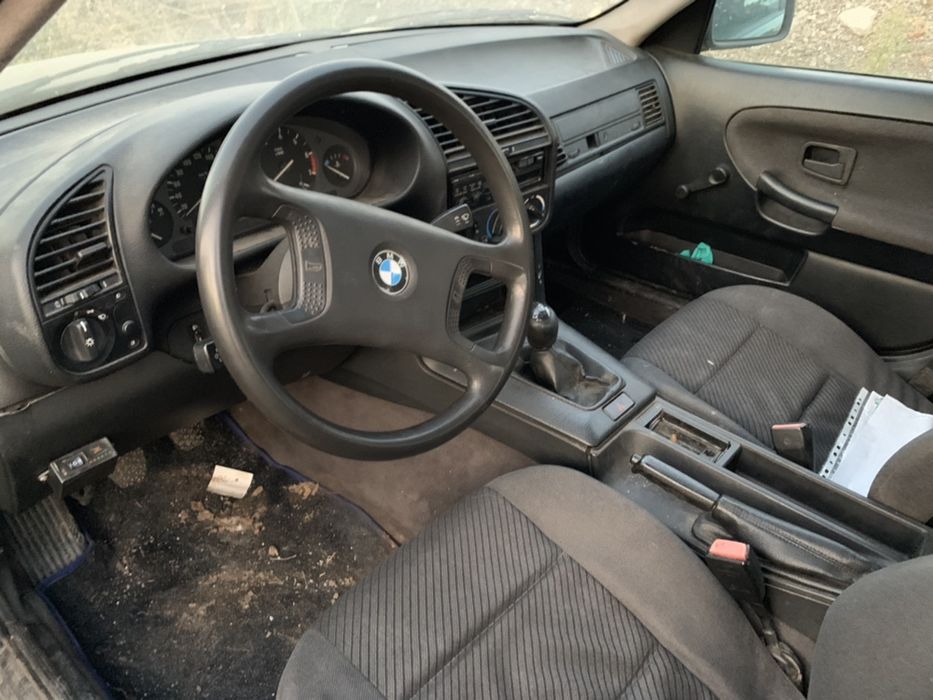 НА ЧАСТИ! BMW E36 318i 115 кс. седан БМВ 318i Е36