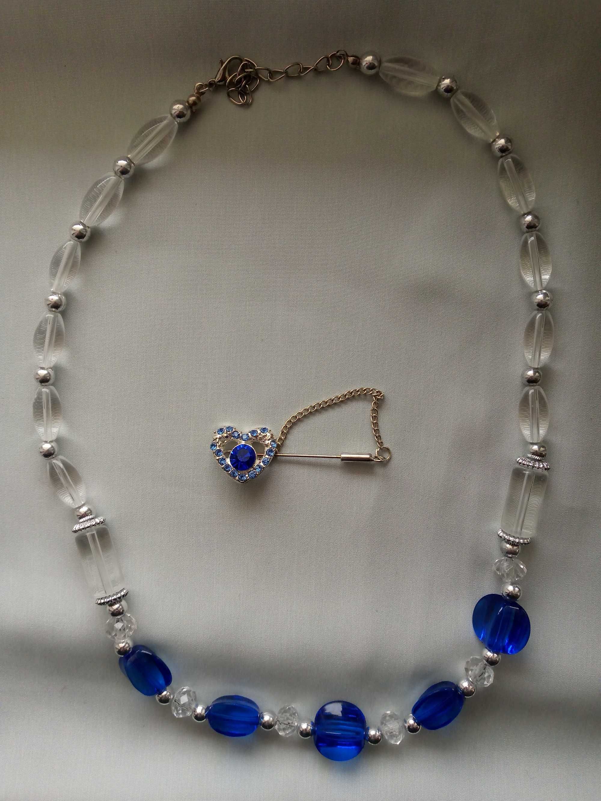 Новое ожерелье бусы с брошками(см фото) Цена за все 100 тыс