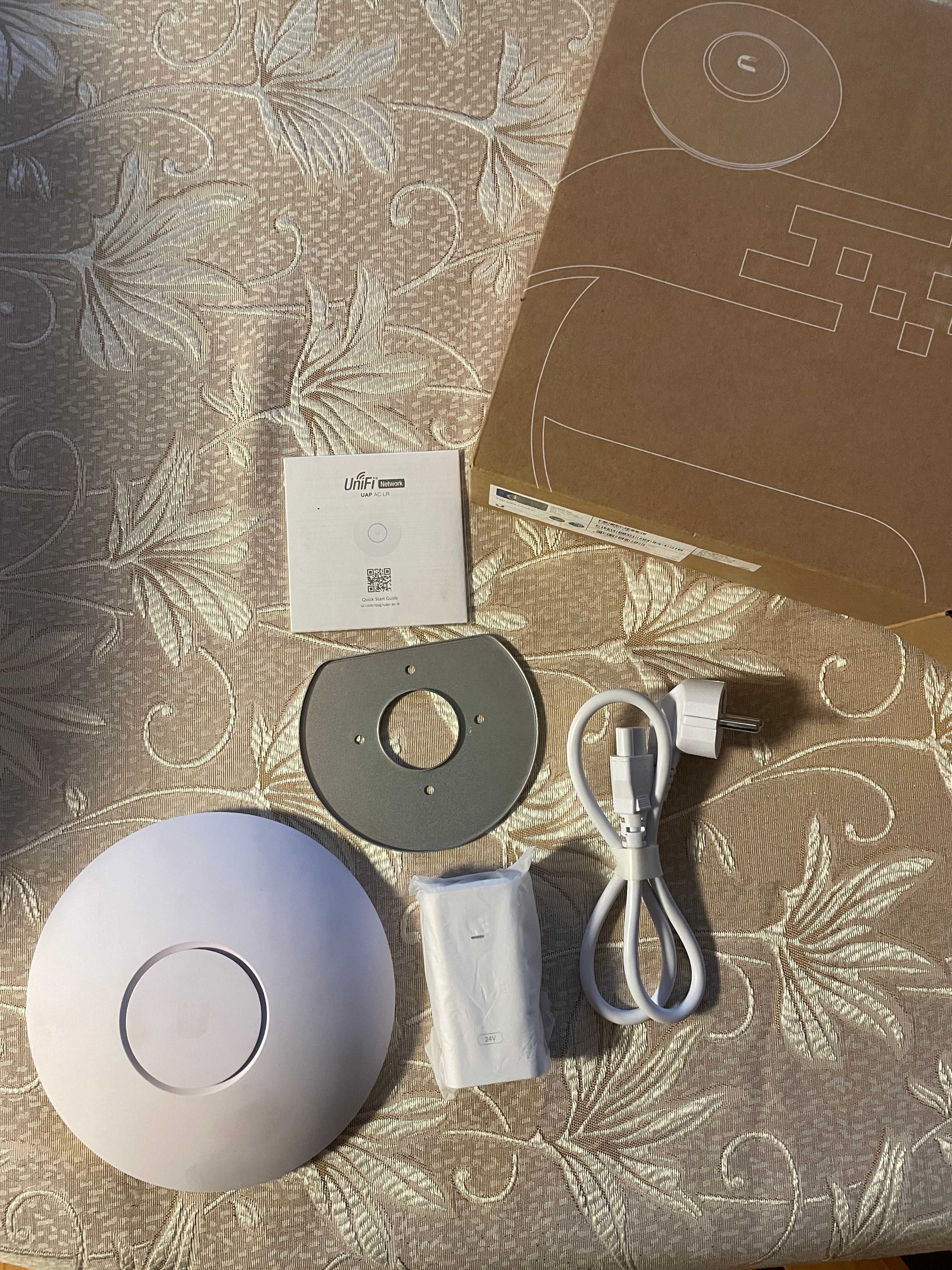 Ubiquiti Networks UAP-AC-LR WLAN точка за достъп 1000 Мбит/с Бяла