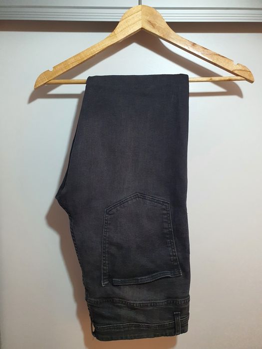 FSBN - Blugi negri skinny 34/34