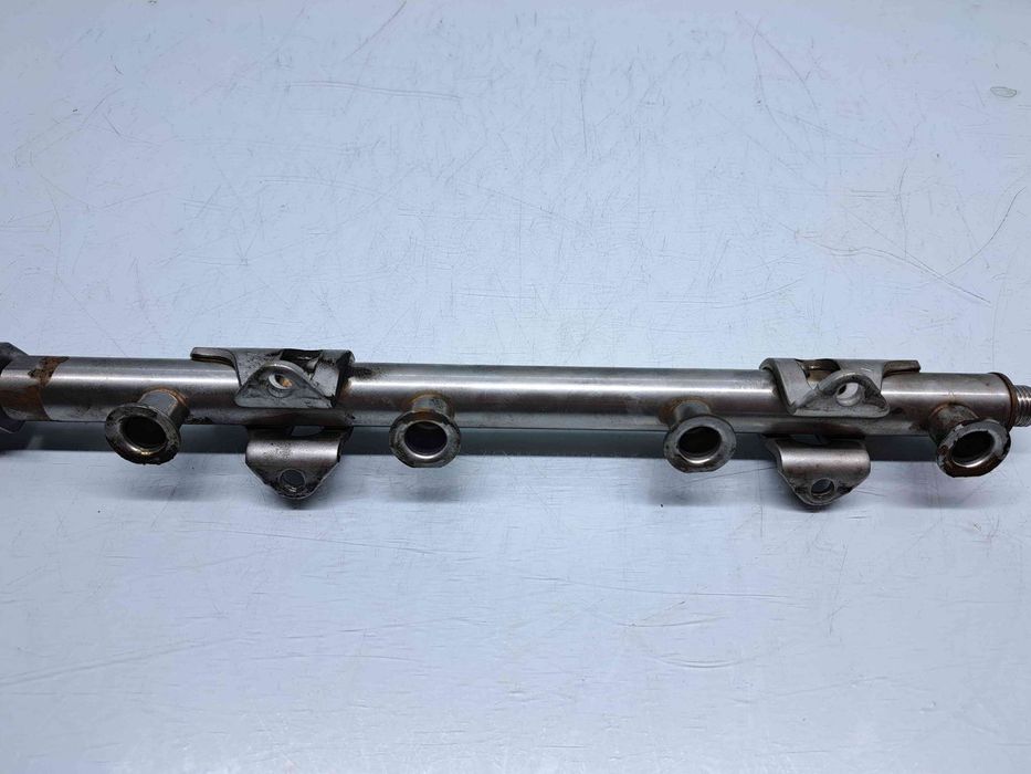 Rampa injectoare  Volkswagen Golf 7 (5G) [Fabr 2014-prezent] 04E133320