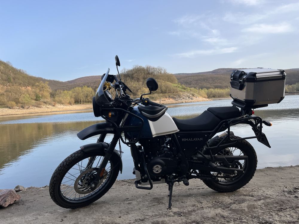 Royal Enfield Himalayan 411