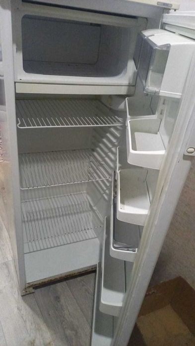 Холодильник холодильник