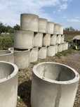 Tuburi beton(oale fantana)