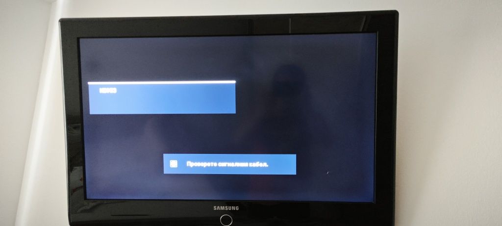 LCD Samsung черен на цвят
