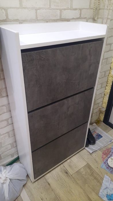 Продам новую обувницу