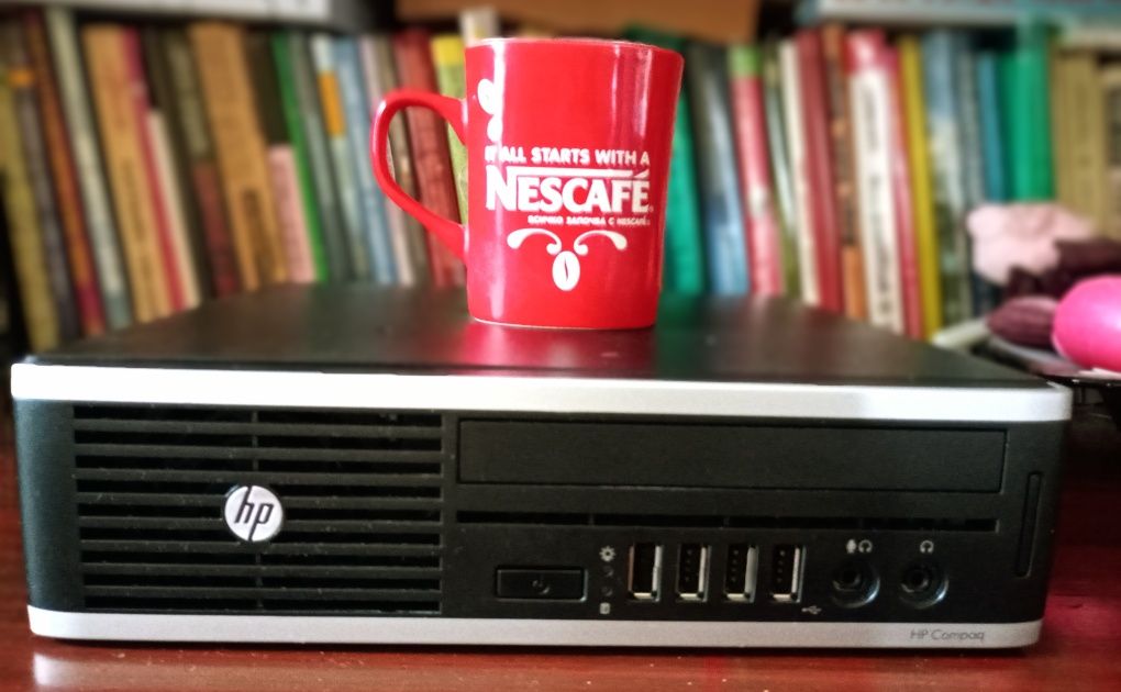 Компютър HP Intel i3-2100 2/4 cores 3.10GHz / 4GB DDR3 / 320GB HDD