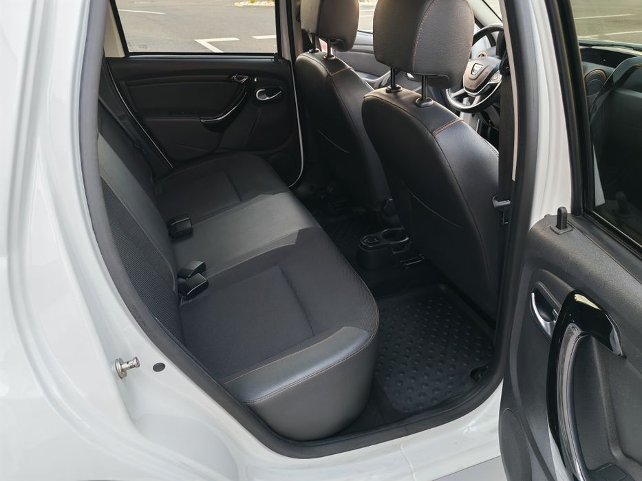 Dacia Duster EXPLORER 1.5 2017 4x4 Cârlig Camera Navigatie Euro 6