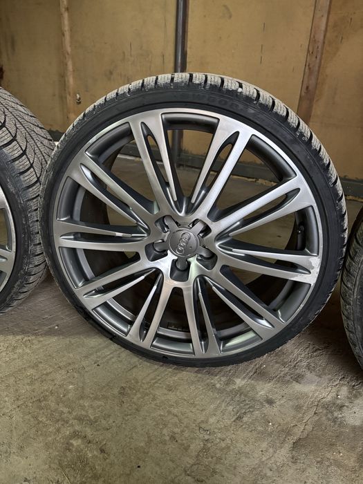 Jante originale Audi R20 cu senzori de presiune
