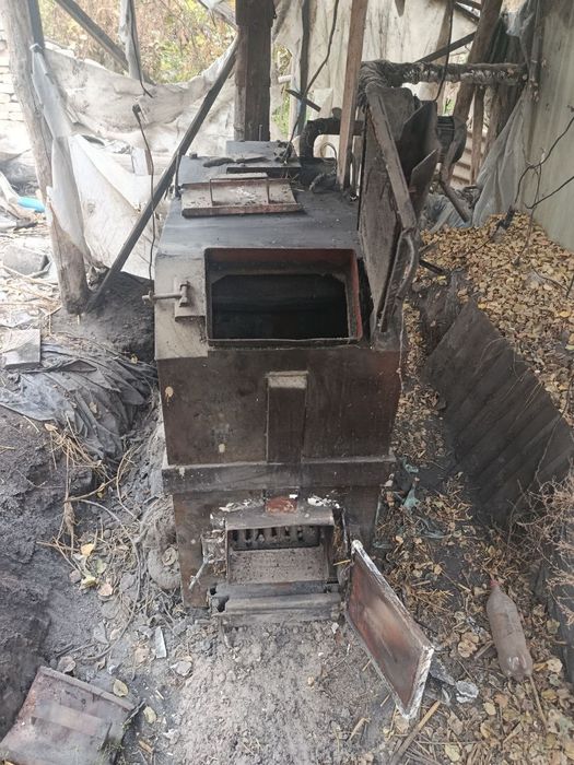 Kamfort Ko'mir katyol sotiladi 5-10 sotixga