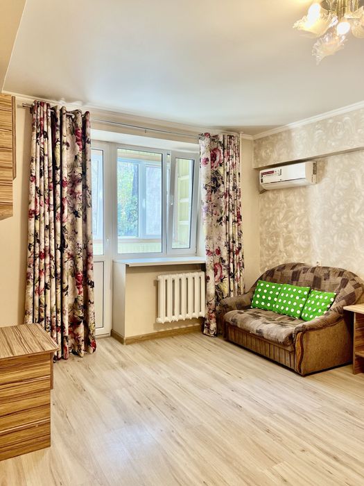 Сдам однокомнатеую квартиру Достык Чайкиной3а