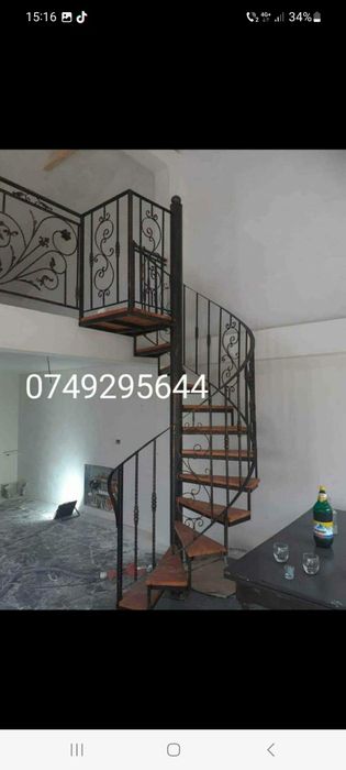 Scara Spiralata și balustrade