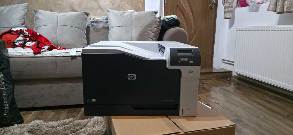 Imprimanta laser color HP LaserJet Professional CP5225n, A3,A4, USB,