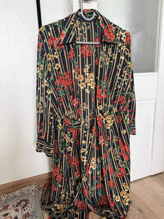 Продам  все вещи за 5000 тг