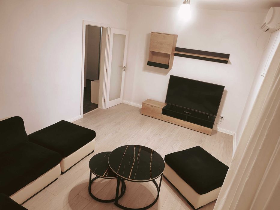 Persoană fizică,  închiriez apartament 2 camere