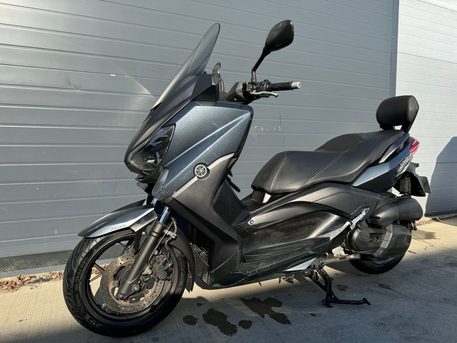 Fun moto vinde Yamaha X Max 125  Permis categ B 2016