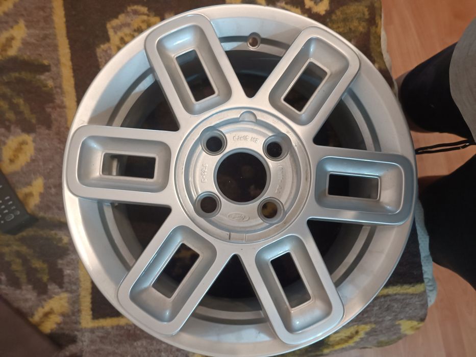 Jantă aliaj pentru Ford