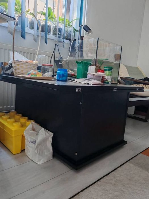 Vand masă sufragerie extensibila