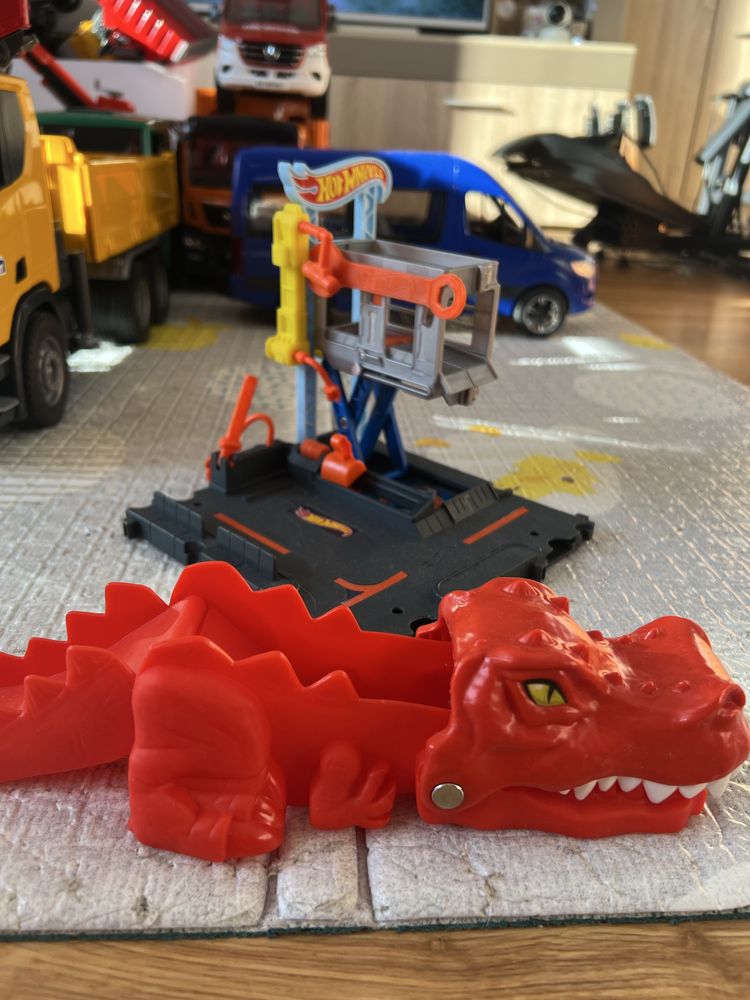 Лот писти  Hot wheels