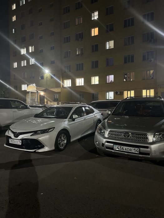 Продам диски на r16 original Camry70