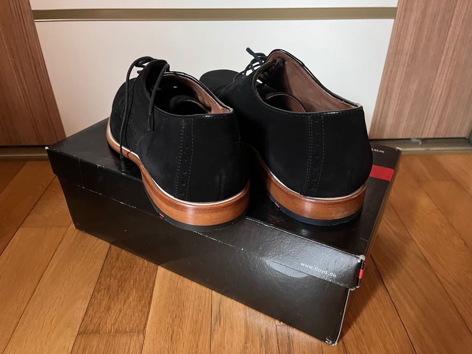 Нови мъжки обувки