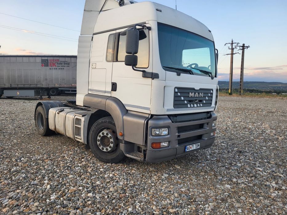 Vand Captractor Man anul 2004 si dezmebrez!!!