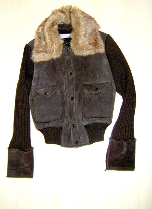Jacheta BATA din piele, cu maneci tricotate