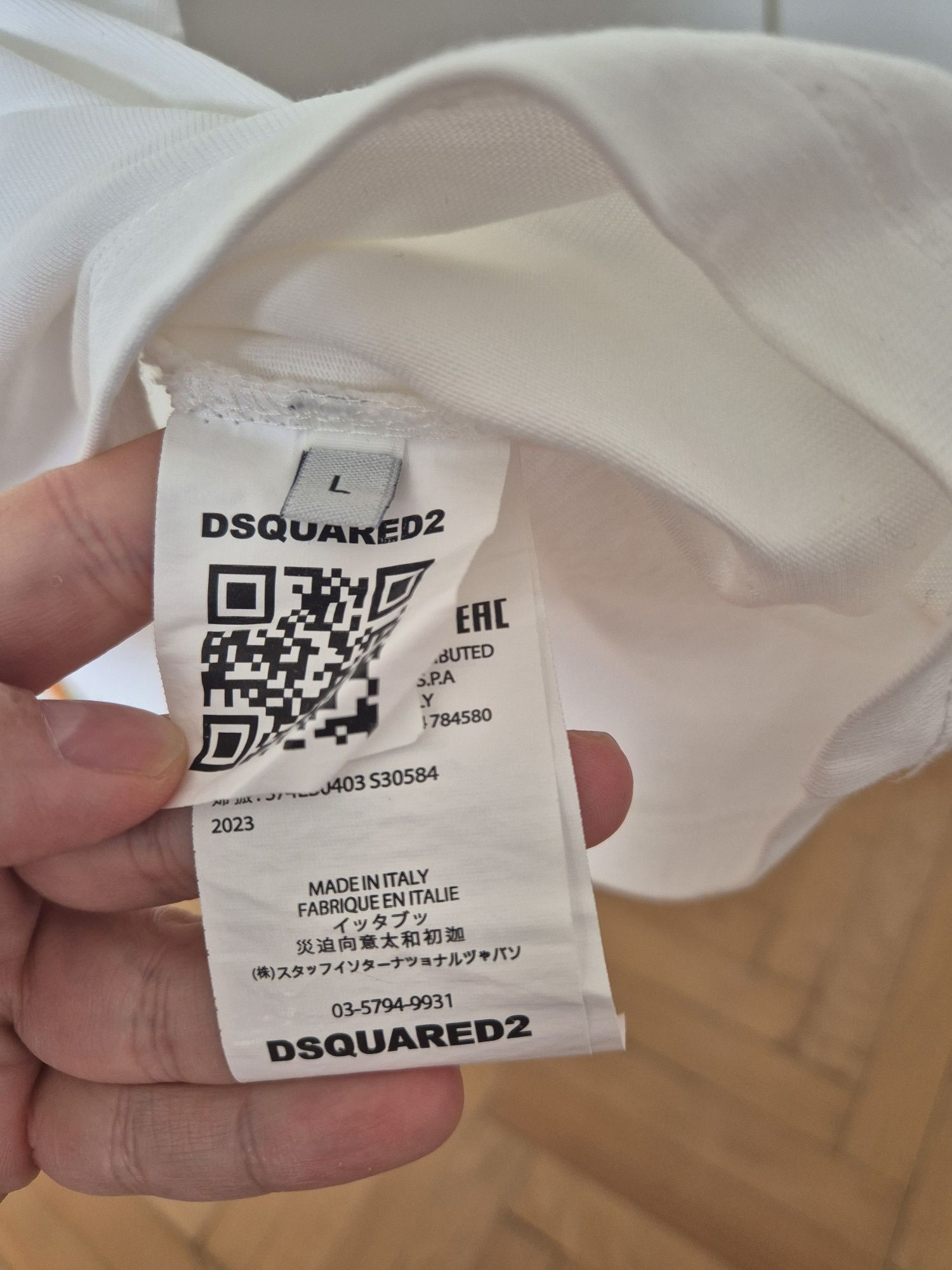 НАМАЛЕНИЕ! Оригинална мъжка тениска Dsquared - Размер Л