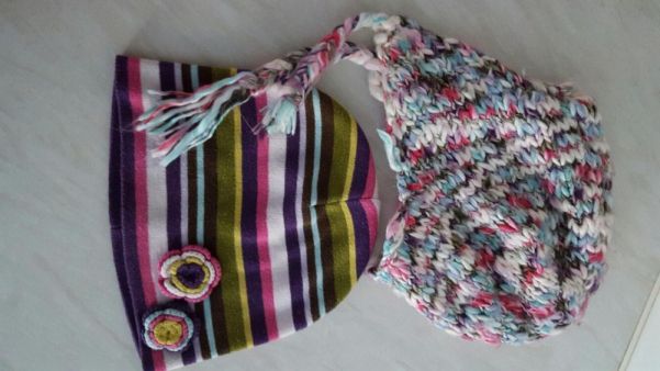 СЕТ Красиви Шапки H&M