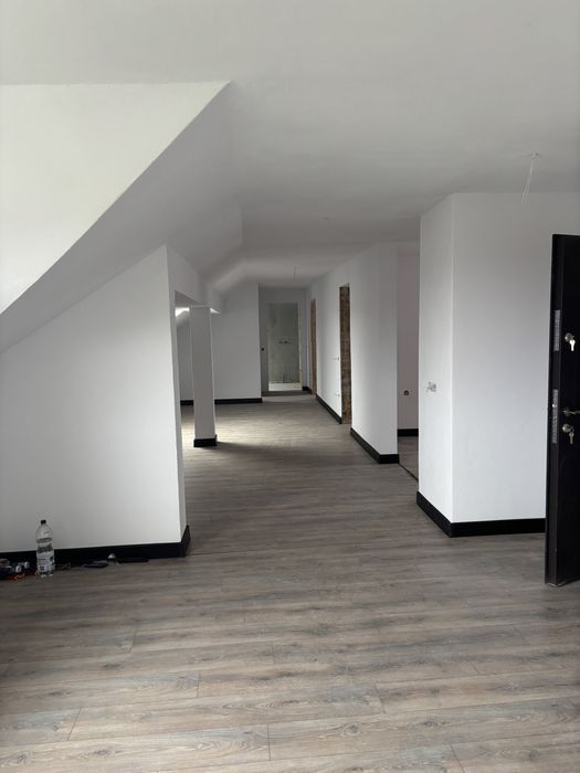 Apartament 3 camere , 90 mp utili .Zona||Turnisor-Bieltz