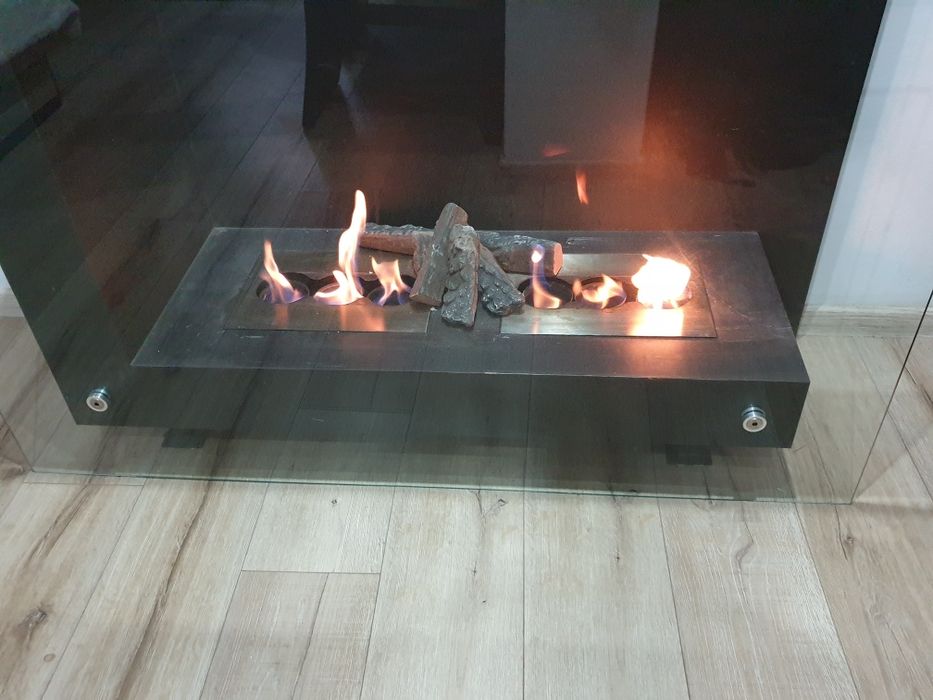 Масивна камина на биоетанол