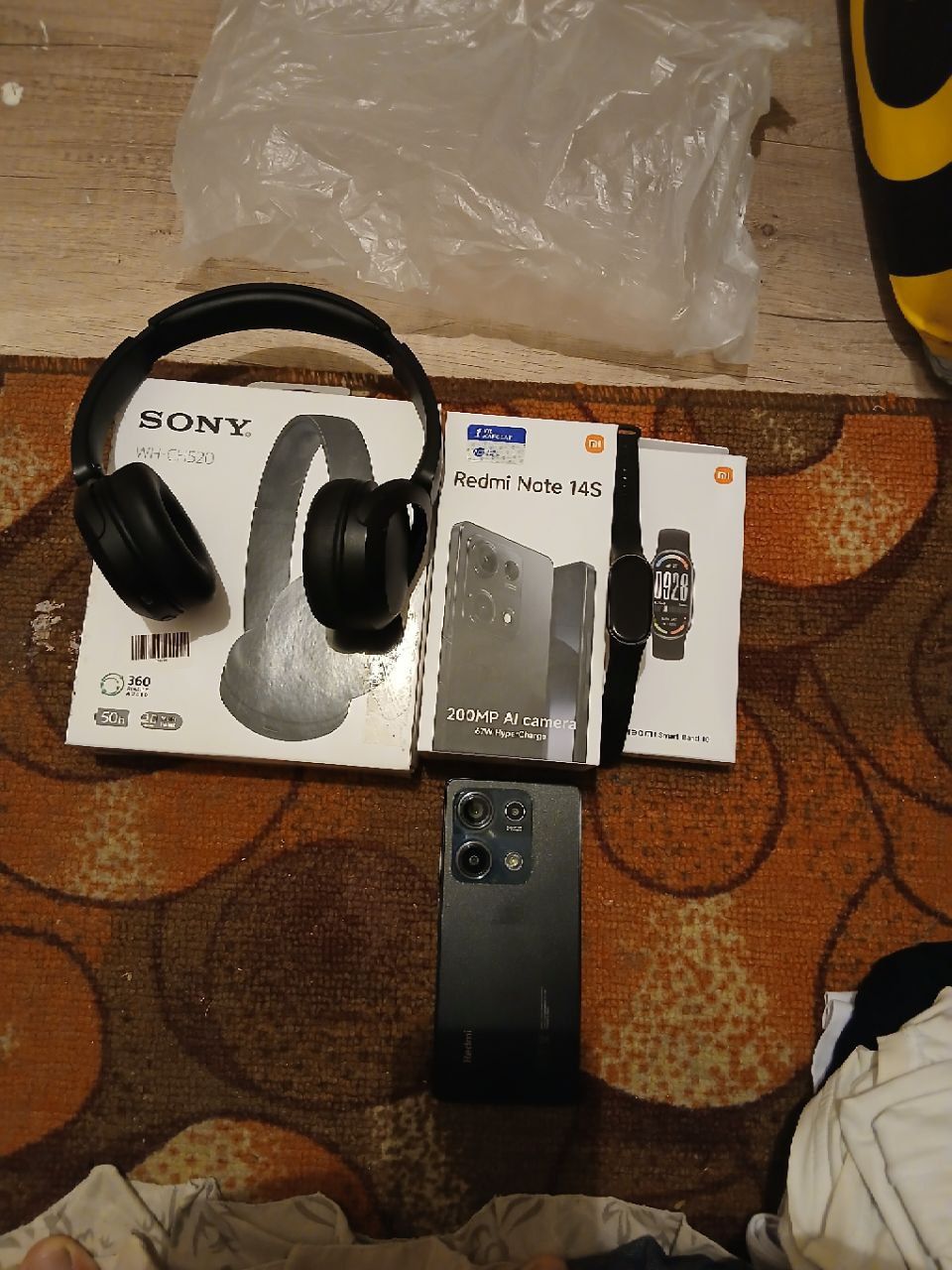 Redmi note 14s quloqchin va mi band 10