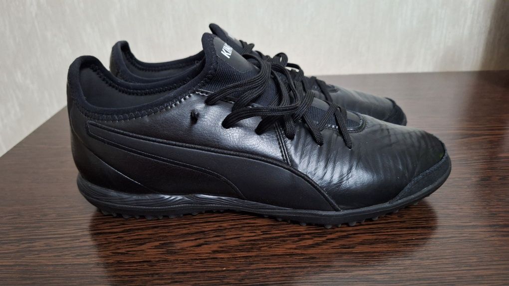 Adidasi fotbal Puma King Pro TF