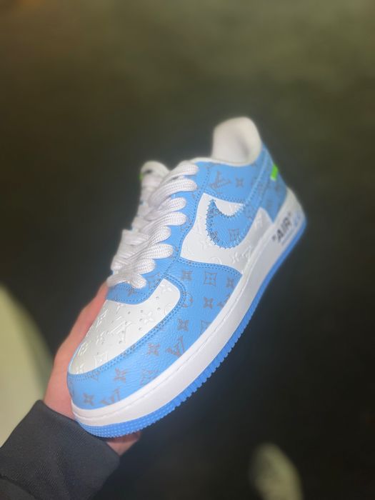 Nike x LV custom noi