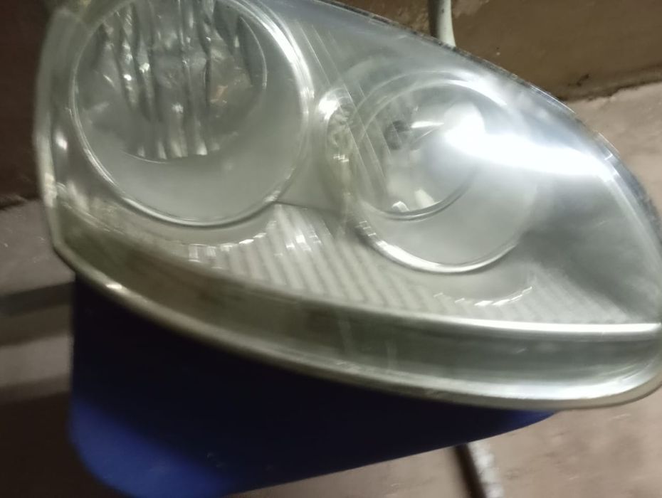 Продам фары фольскваген Жетта