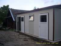 Casa modulara din structura metalica si panou sandwich termoizolant