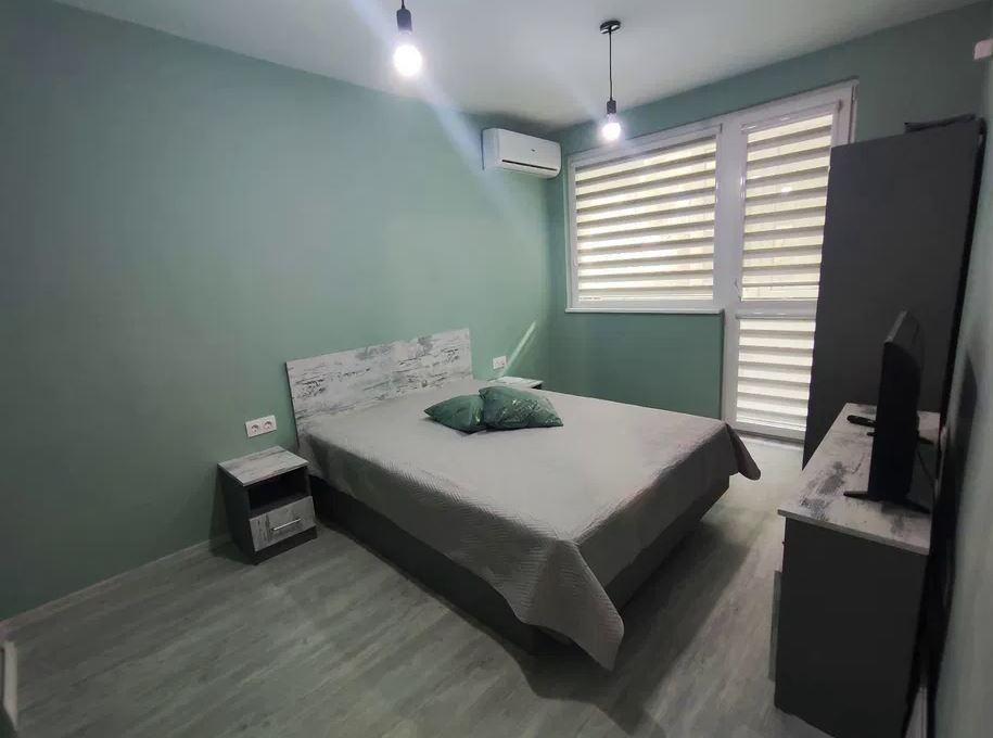 Дава се под наем Двустаен апартамент в Варна, Център - 70 кв.м за 600 € - Снимка #4