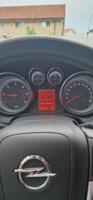 Se vinde Opel astra J