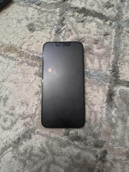 Продам Iphone 13  128ГБ ,  зеленый коробка есть . Батарейка 87%