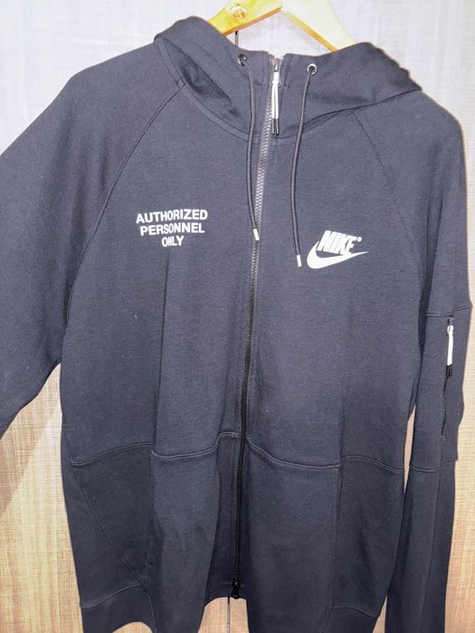 Nike hoodie L размер