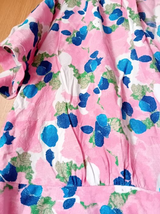Rochie bumbac, flori roz, lungime medie, Mărimea 48