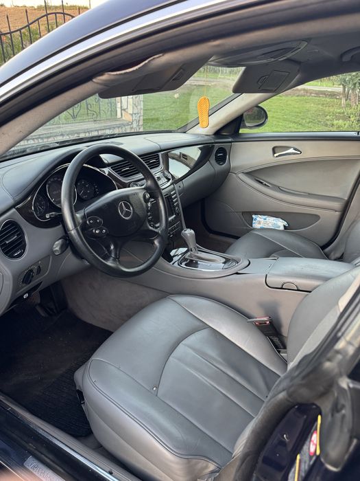 Mercedes CLS320