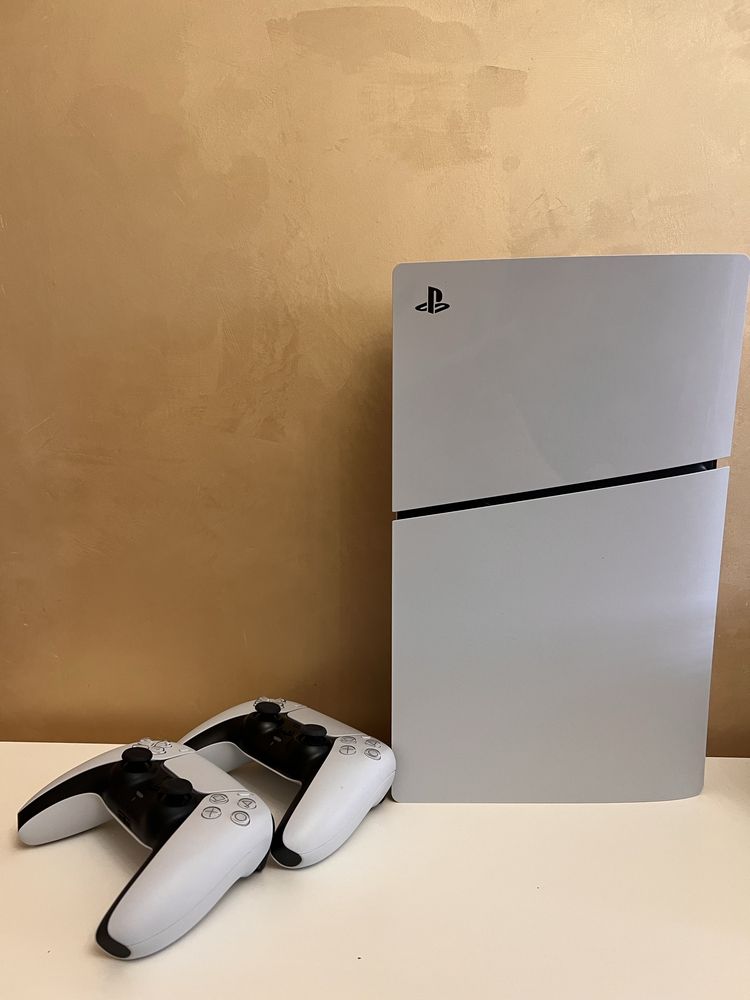 Ps 5 slim 1TB с дисководом