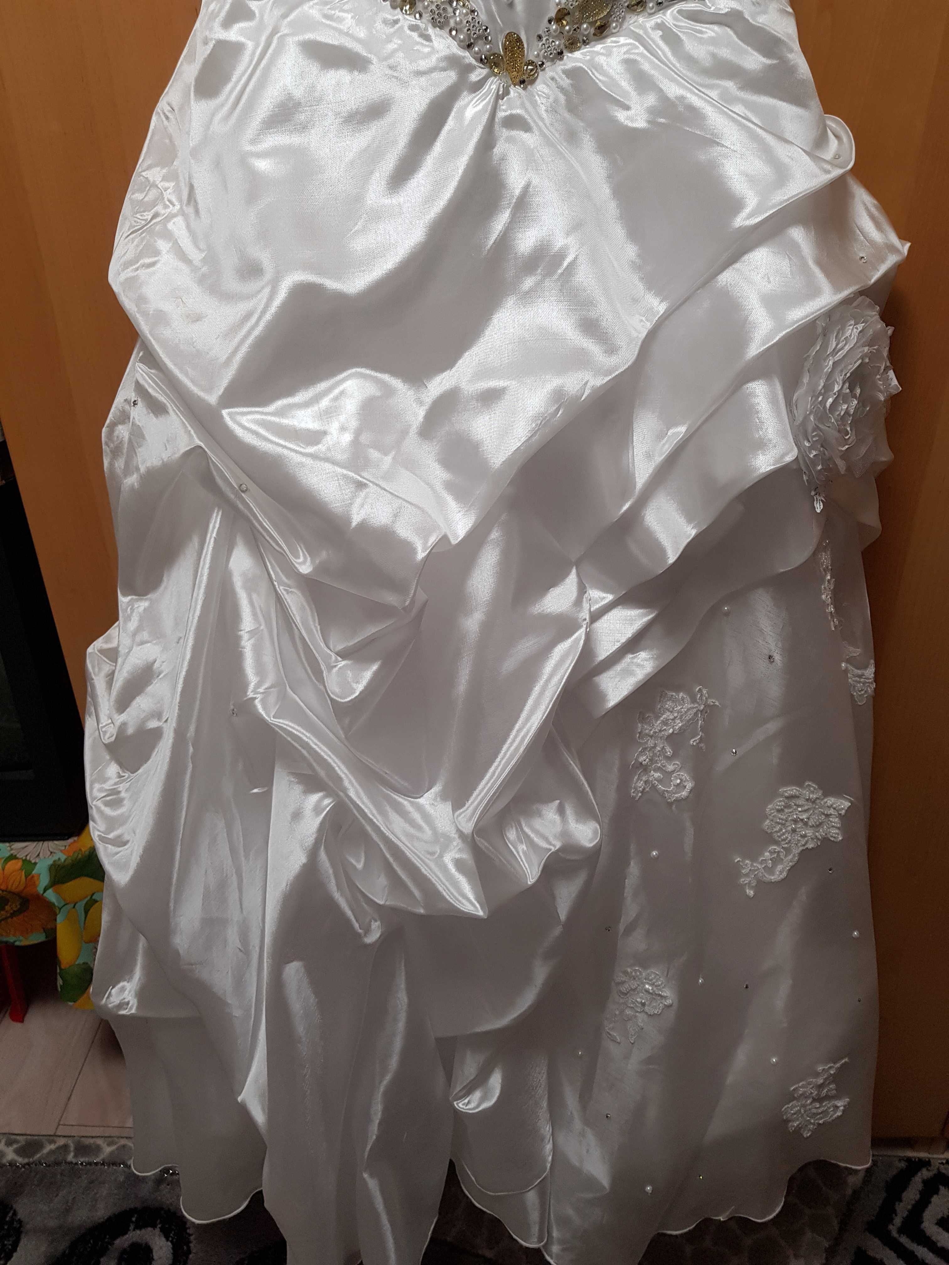 Rochie de mireasă