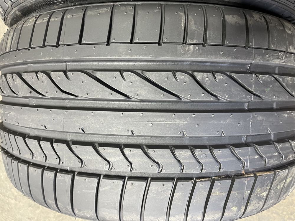 2 anvelope ca noi 275/35/19 RFT Bridgestone