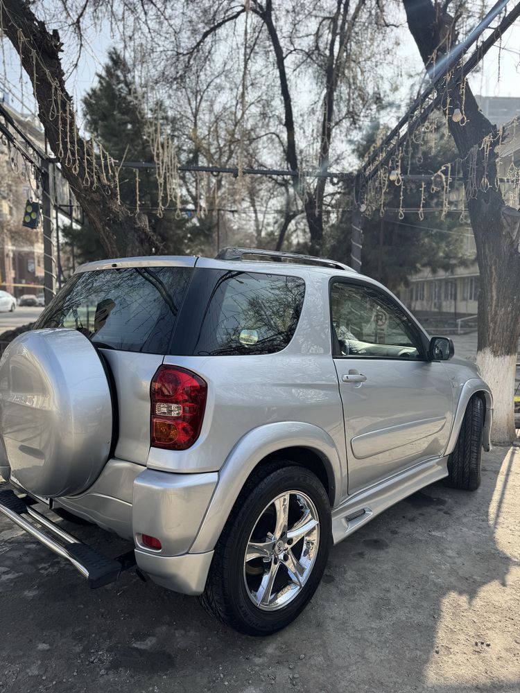 Toyota RAV 4 , Единственая в Узбекситане в своем роде !