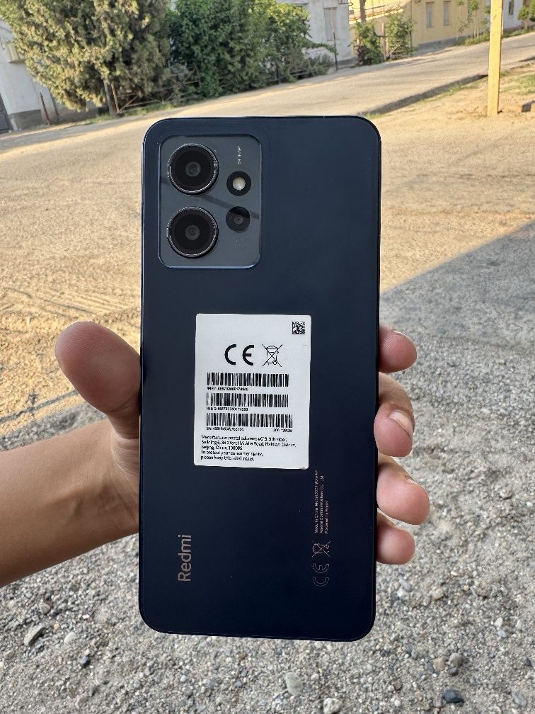 Telefon sotiladi redmi Note 12 aybi yug garantiyasi bilan
